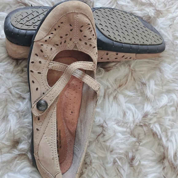 Cobb Hill by New Balance Rockport Women's Brown Flats Size 8N 🌴 - Picture 3 of 7